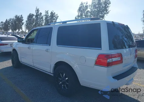 2008 Lincoln Navigator L z USA, uszkodzony, nr VIN 5LMFL27518LJ00383